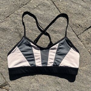 ALO Yoga Radiance Bra in buff, slate & black